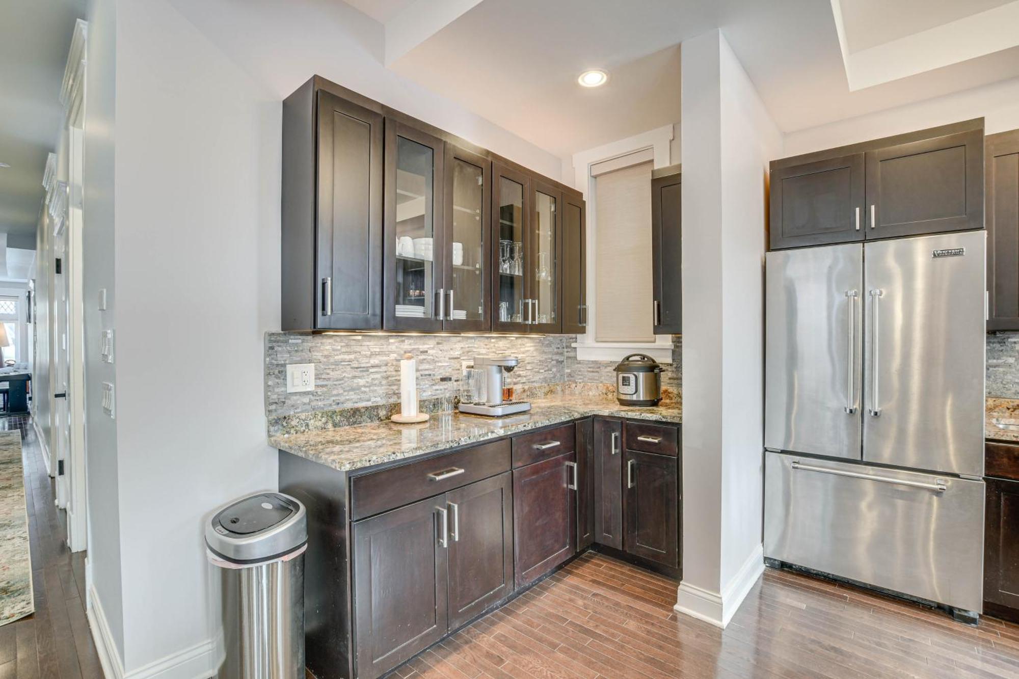 Spacious Condo With Deck About 3 Mi To Downtown Chicago! Zewnętrze zdjęcie