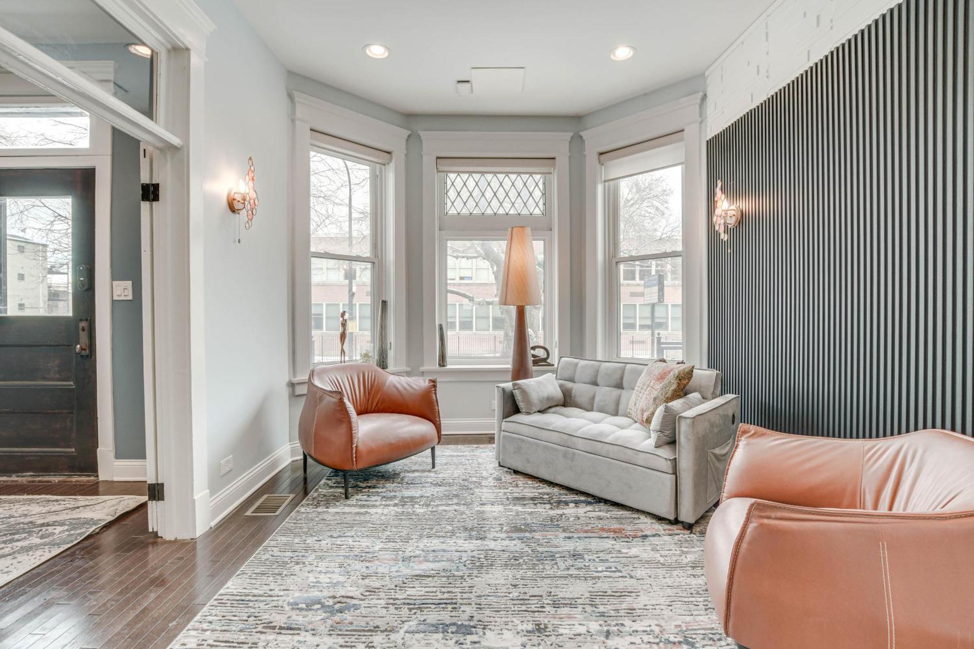 Spacious Condo With Deck About 3 Mi To Downtown Chicago! Zewnętrze zdjęcie