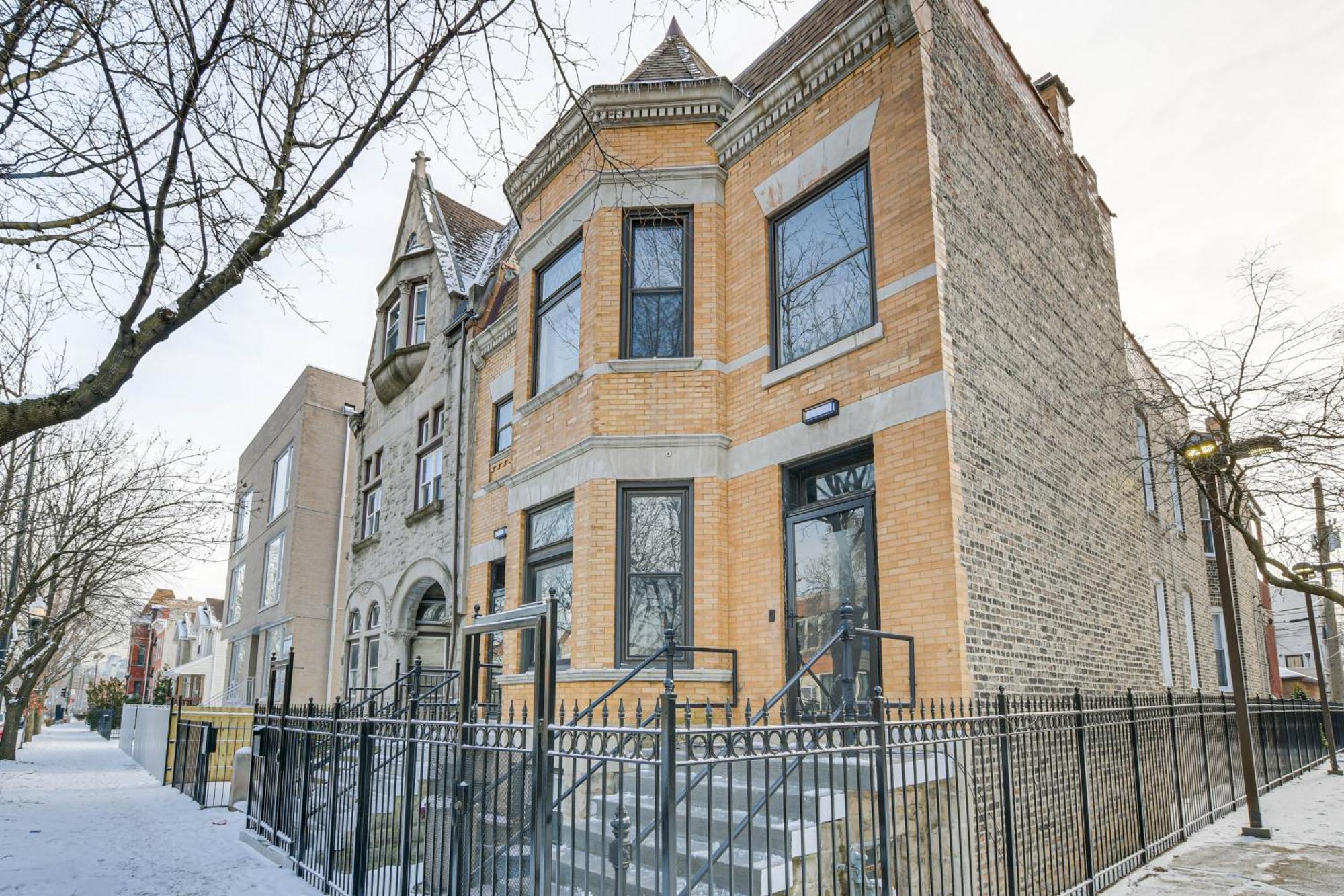 Spacious Condo With Deck About 3 Mi To Downtown Chicago! Zewnętrze zdjęcie