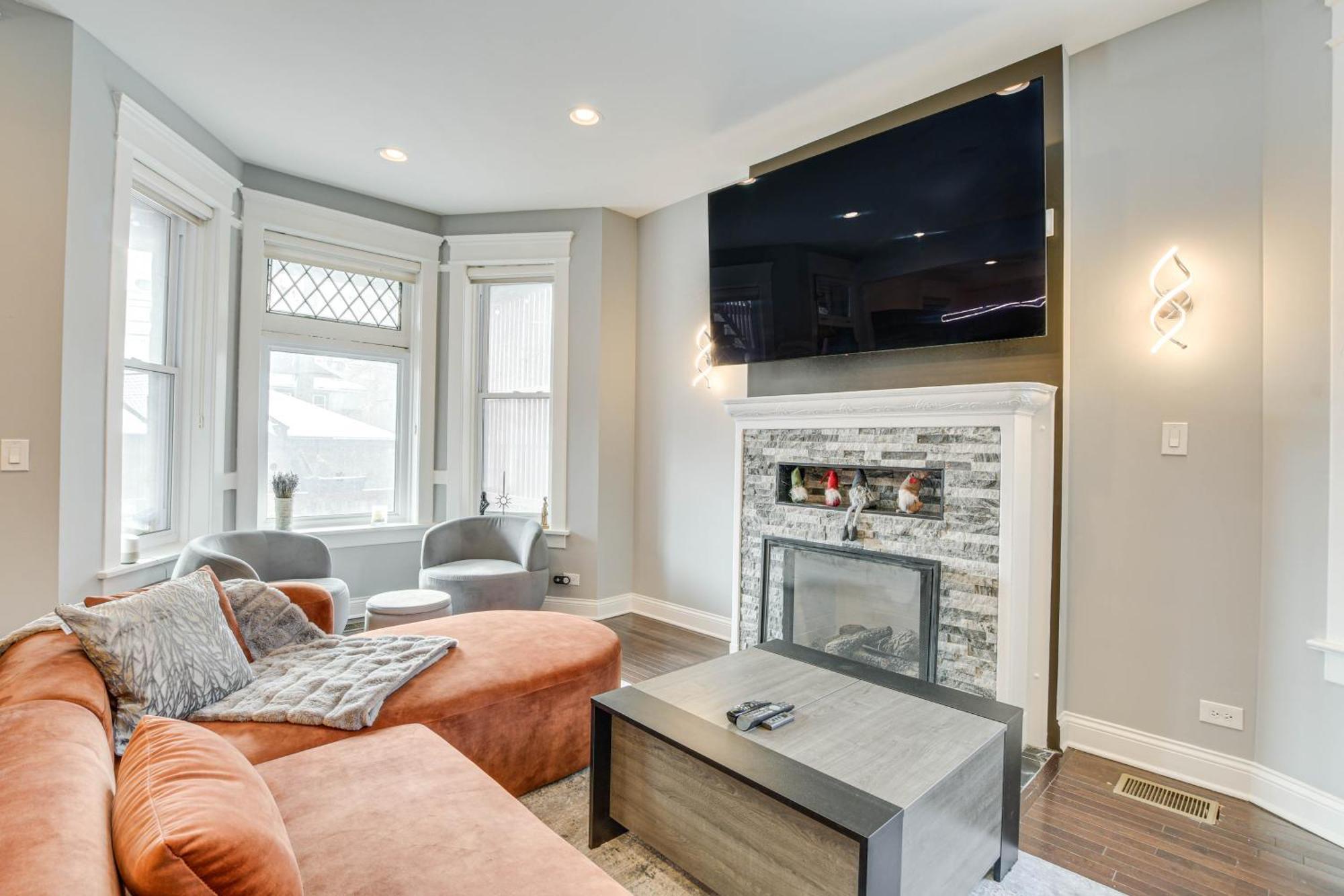 Spacious Condo With Deck About 3 Mi To Downtown Chicago! Zewnętrze zdjęcie