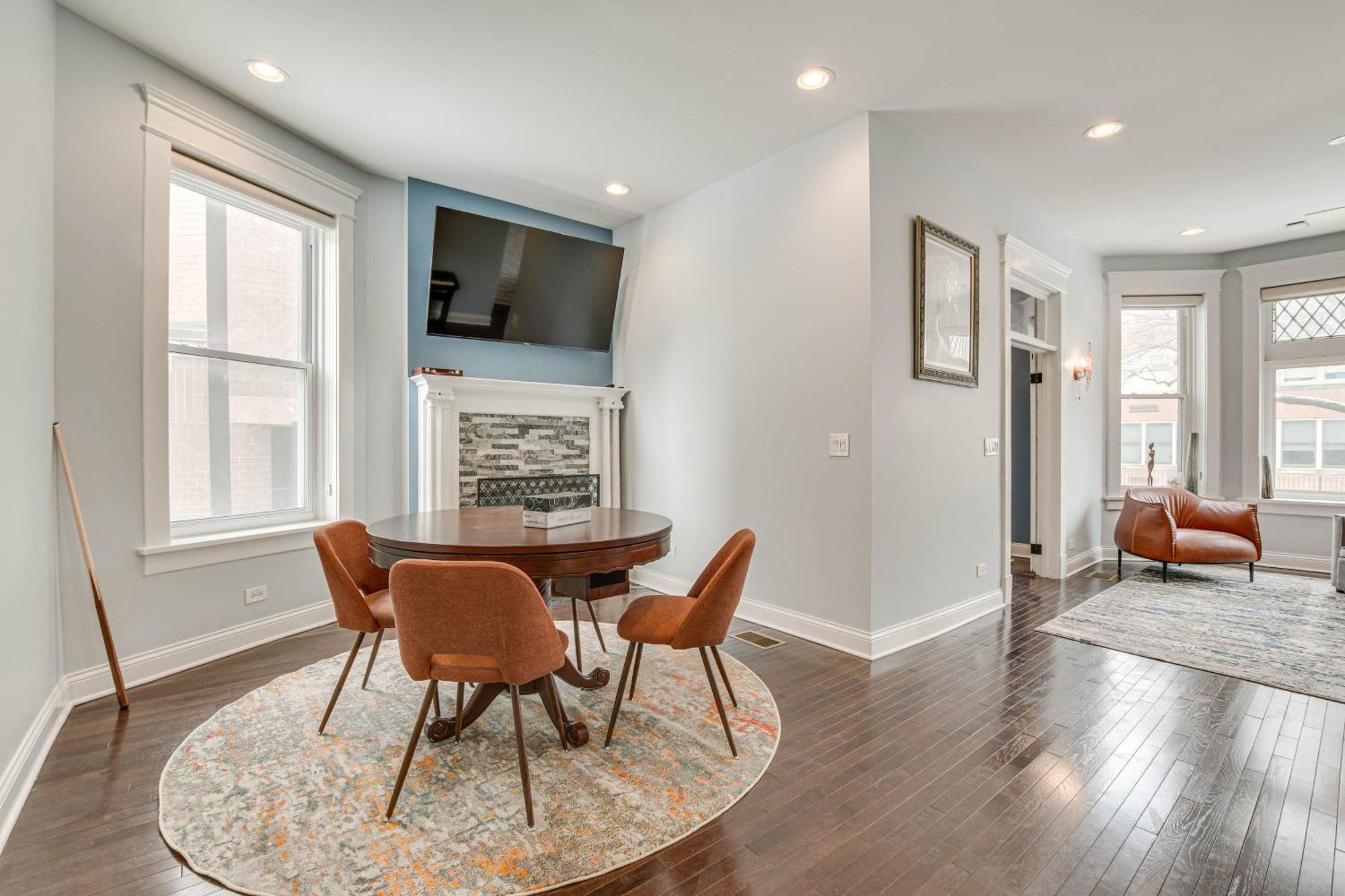 Spacious Condo With Deck About 3 Mi To Downtown Chicago! Zewnętrze zdjęcie